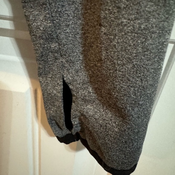 PINK by Victoria’s Secret Dri Fit Pullover Half Zip with Thumb Holes. - Picture 5 of 7